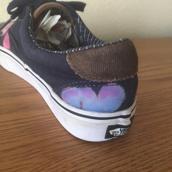 NWOT Custom Vans - Picture 12 of 16